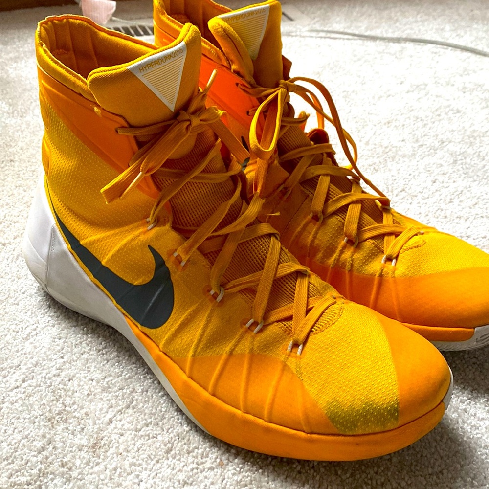 Nike HyperDunks 2015